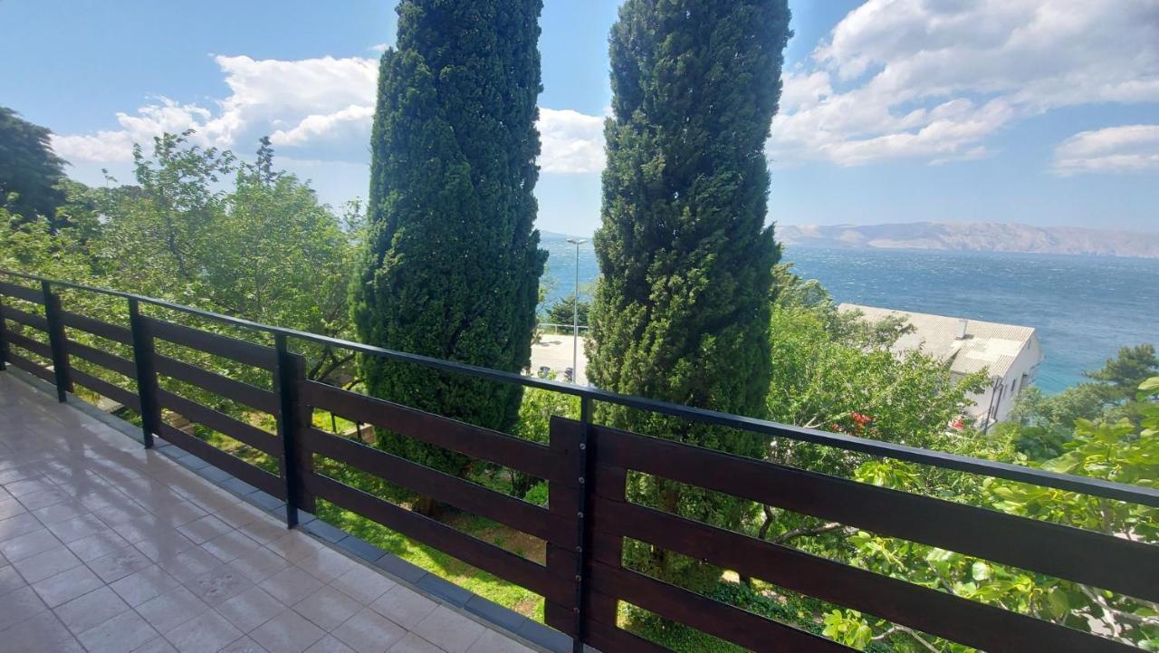 Apartmán Corina & Franco Senj  Exteriér fotografie