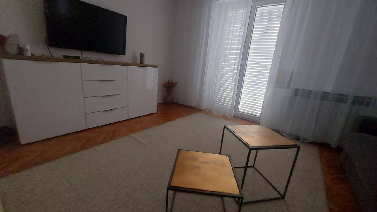 Apartmán Corina & Franco Senj  Exteriér fotografie